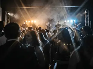 Cover Band Near Me? Here's What an Austin Local Knows