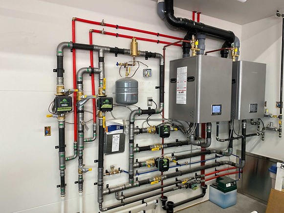 Hydronic in floor heating system