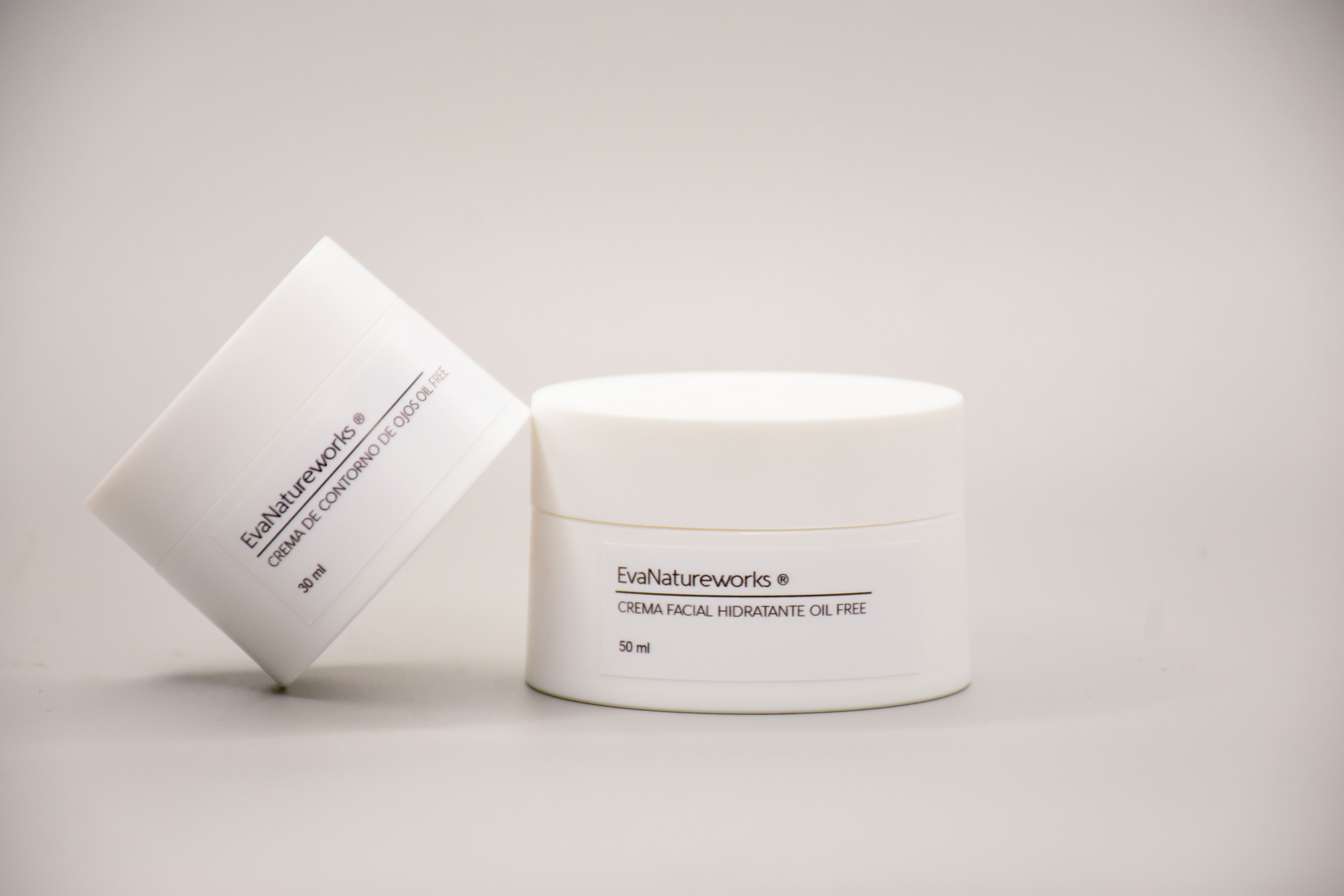 Crema de contorno de ojos oil free 30 ml