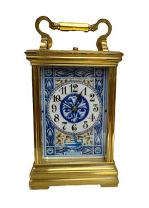 blue, white, brass, porcelain, flowers, wheat, carriage, 8 day movement