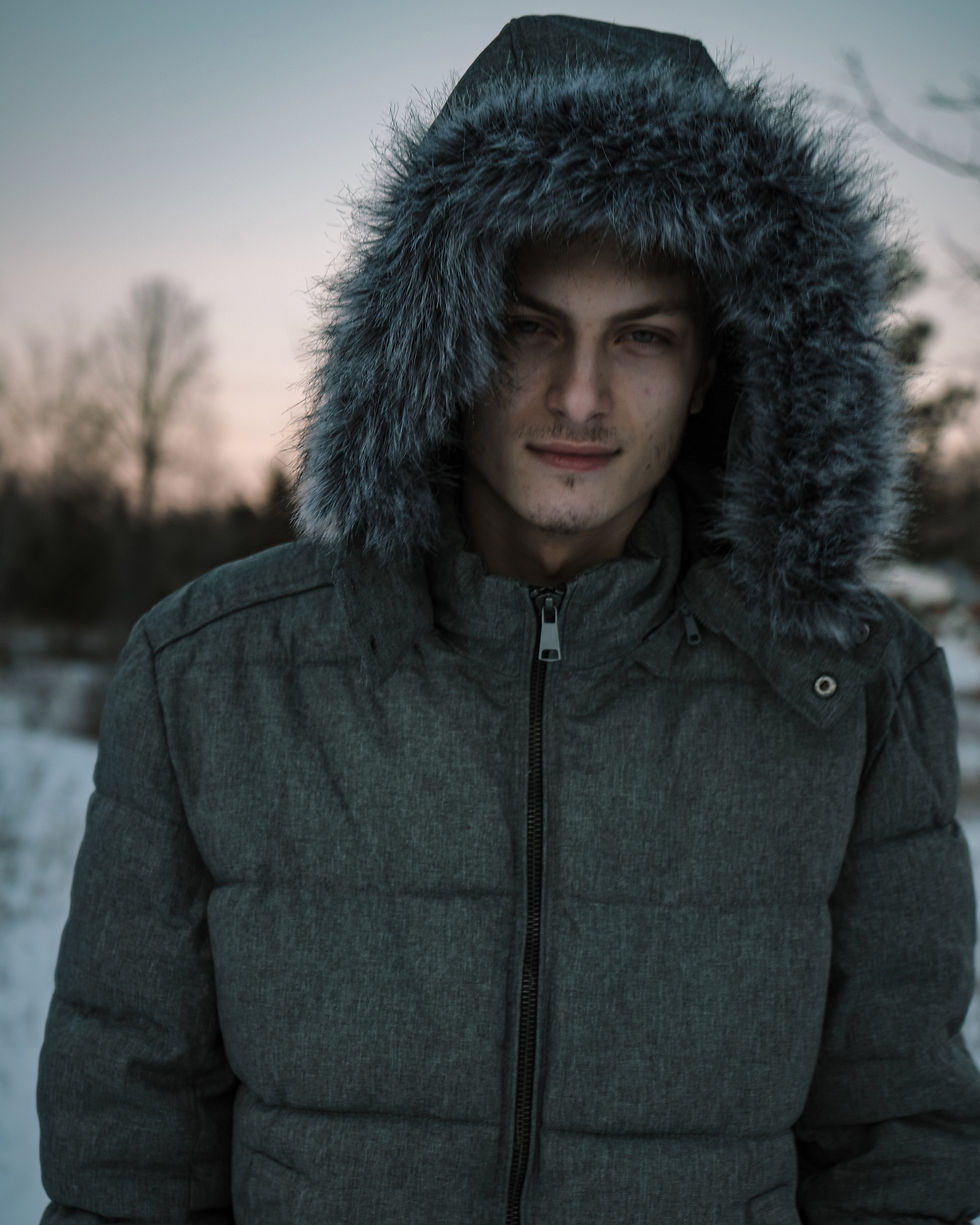 pexels-chris-shafer-1805853