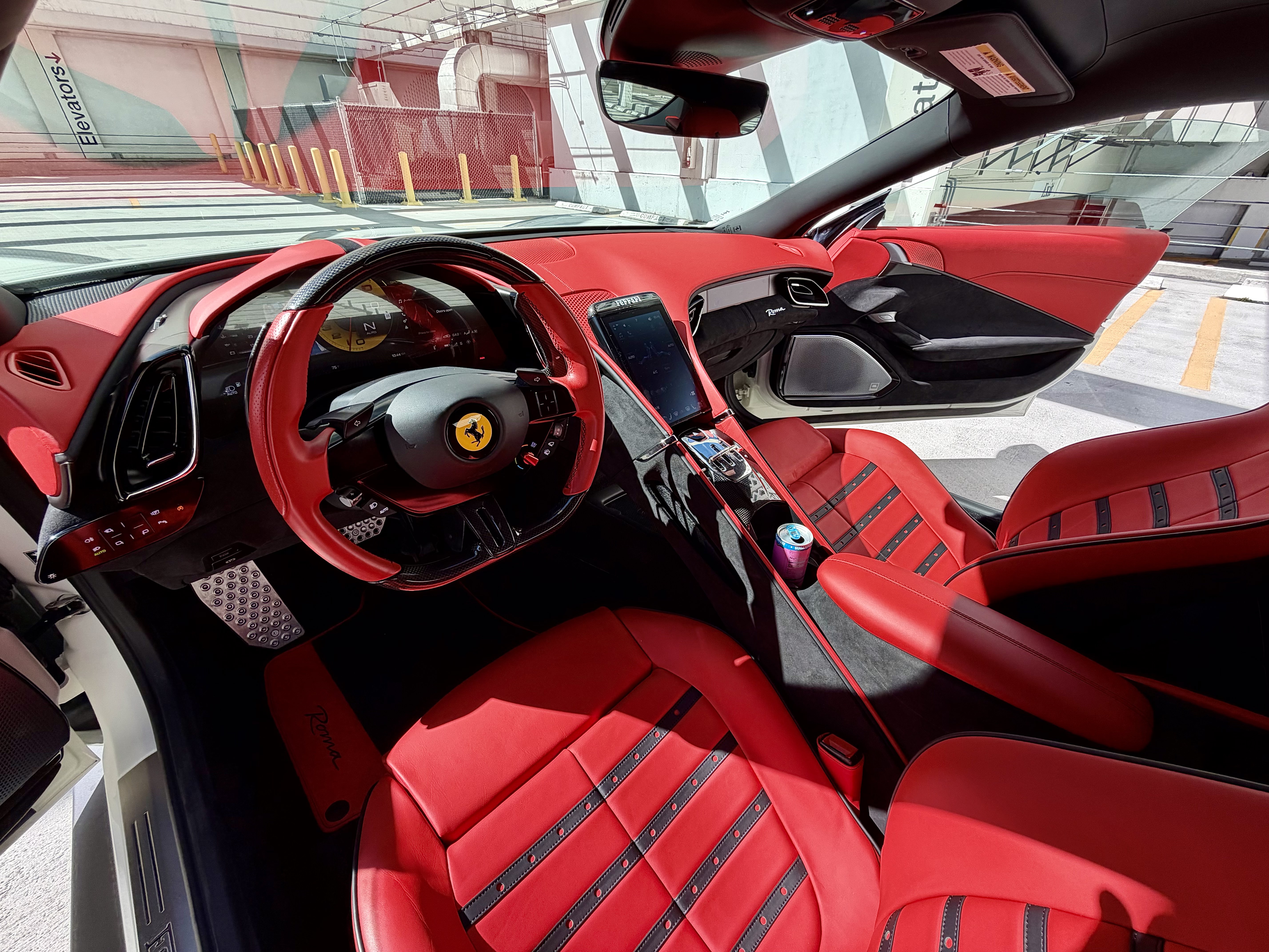 Ferrari Roma, view 7