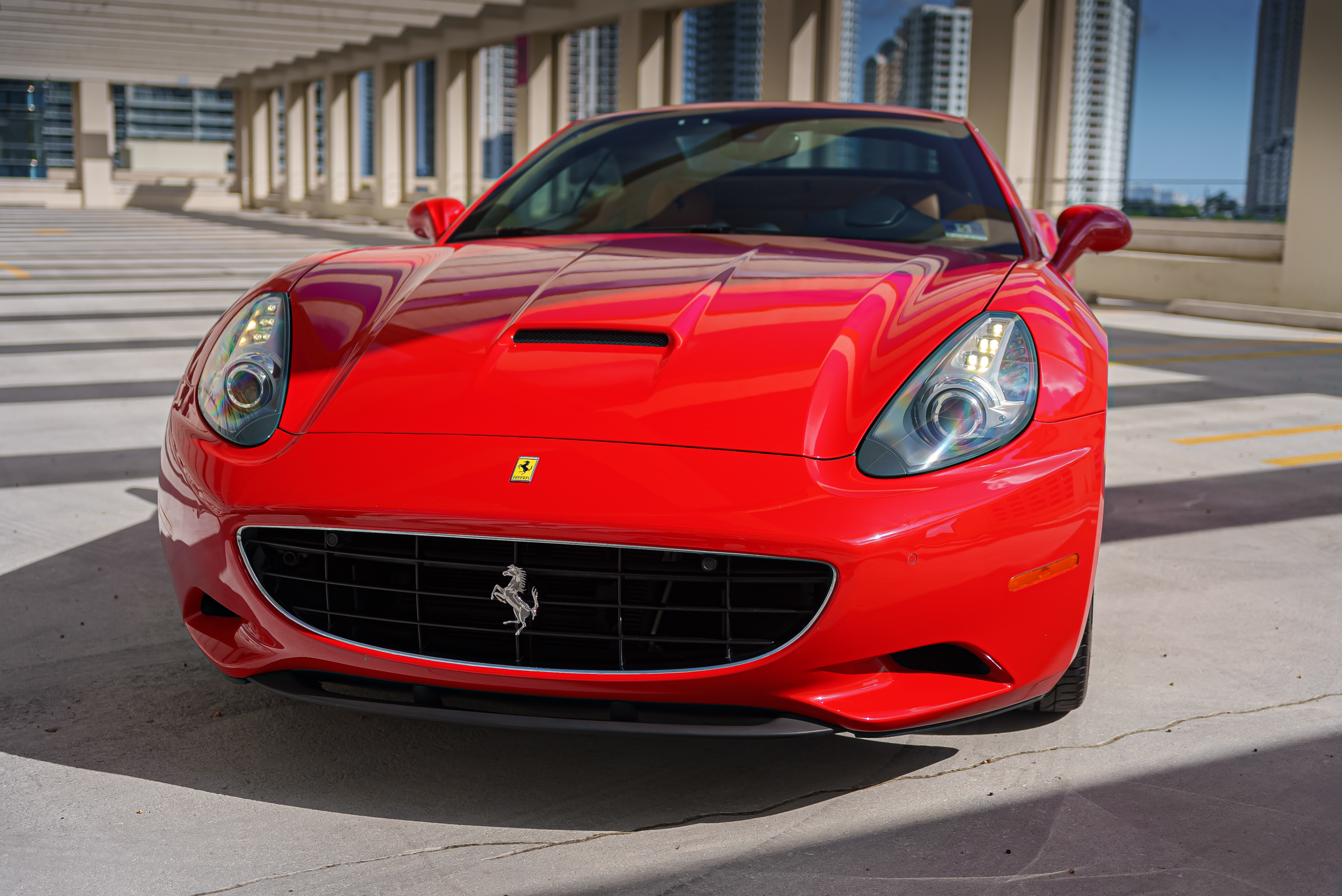 Ferrari California, view 5
