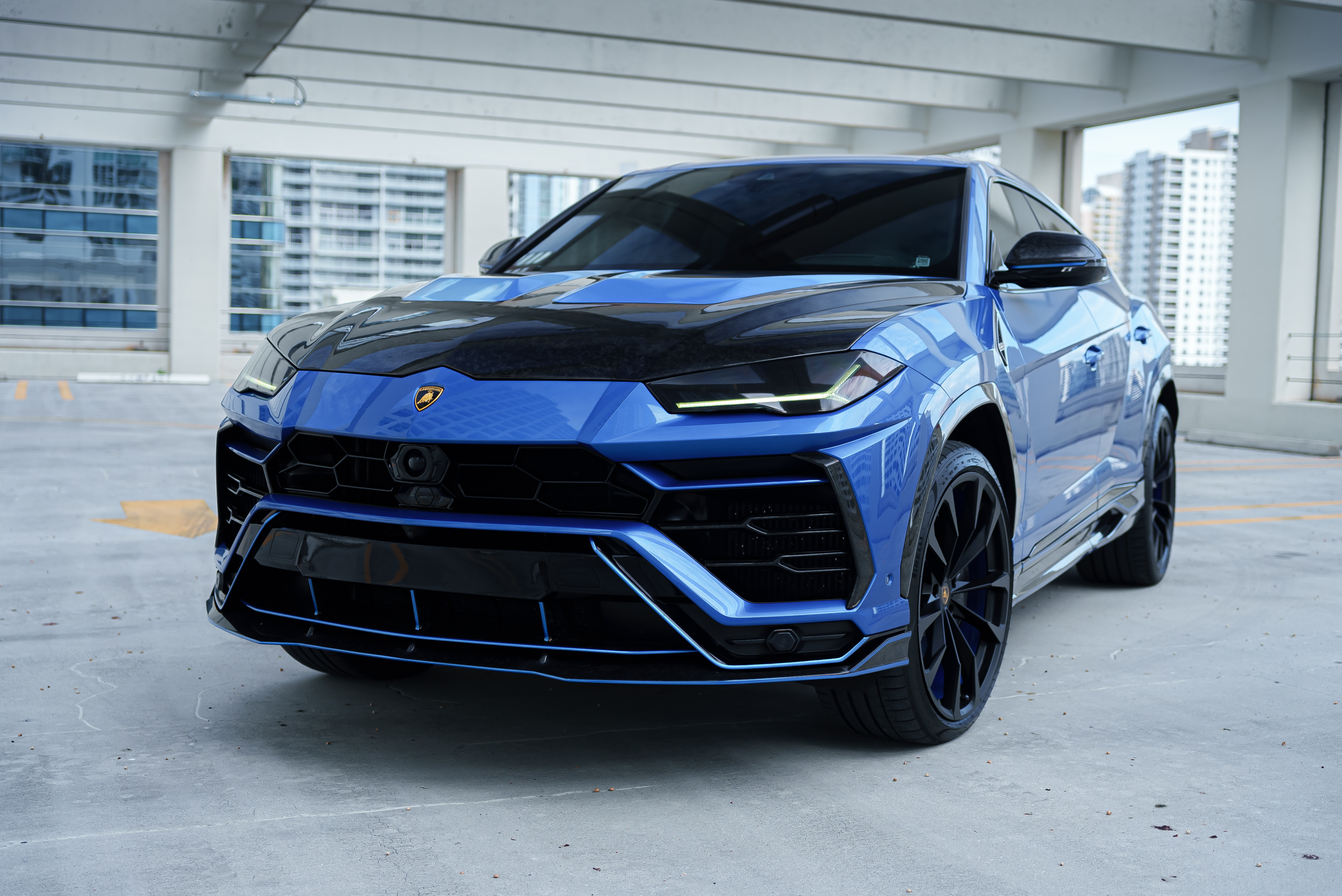Lamborghini Urus, view 6