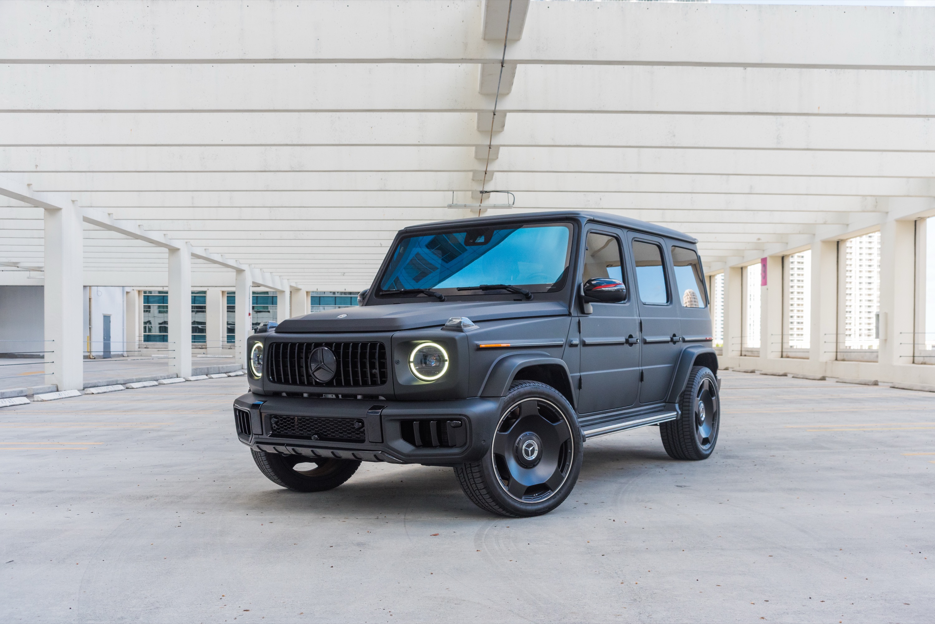 Mercedes-Benz G550