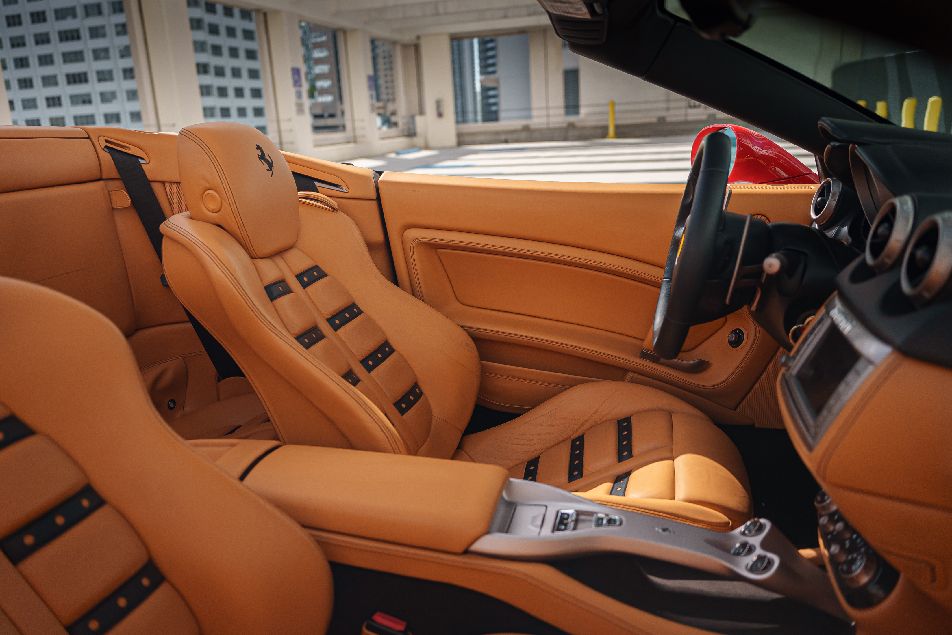Ferrari California, view 6