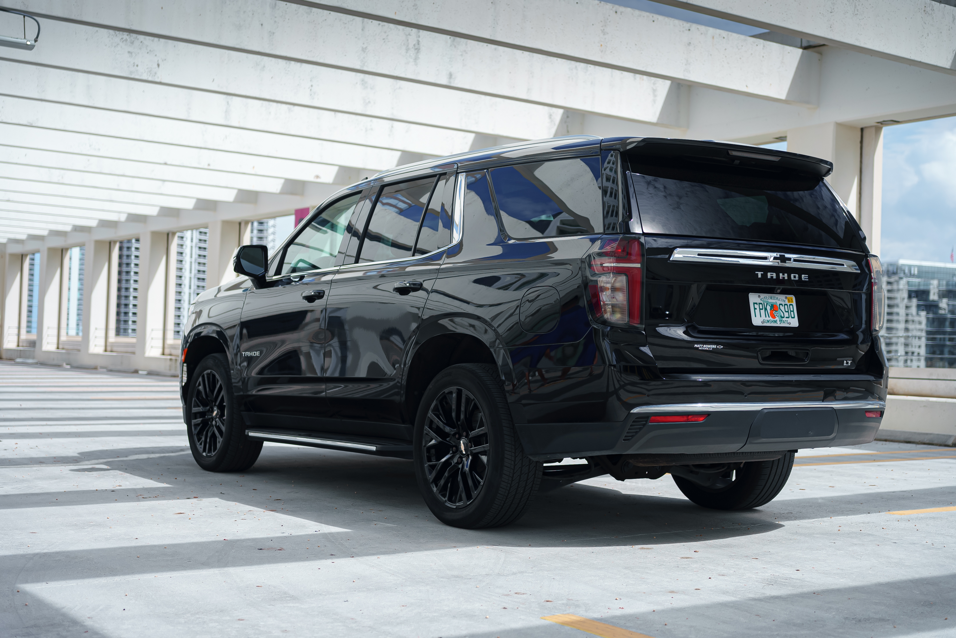 Chevrolet Tahoe LT, view 5