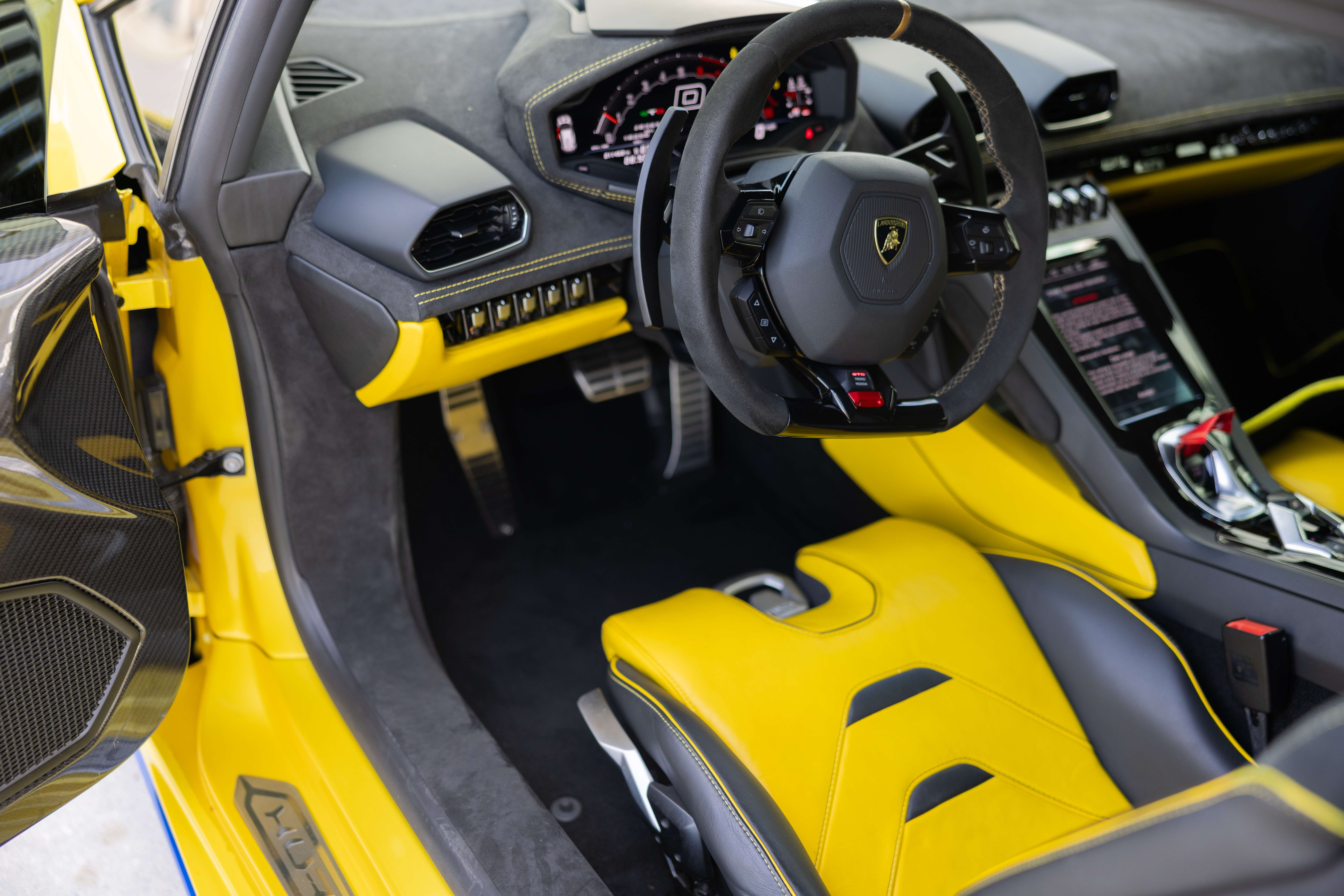 Lamborghini Huracán STO, view 4