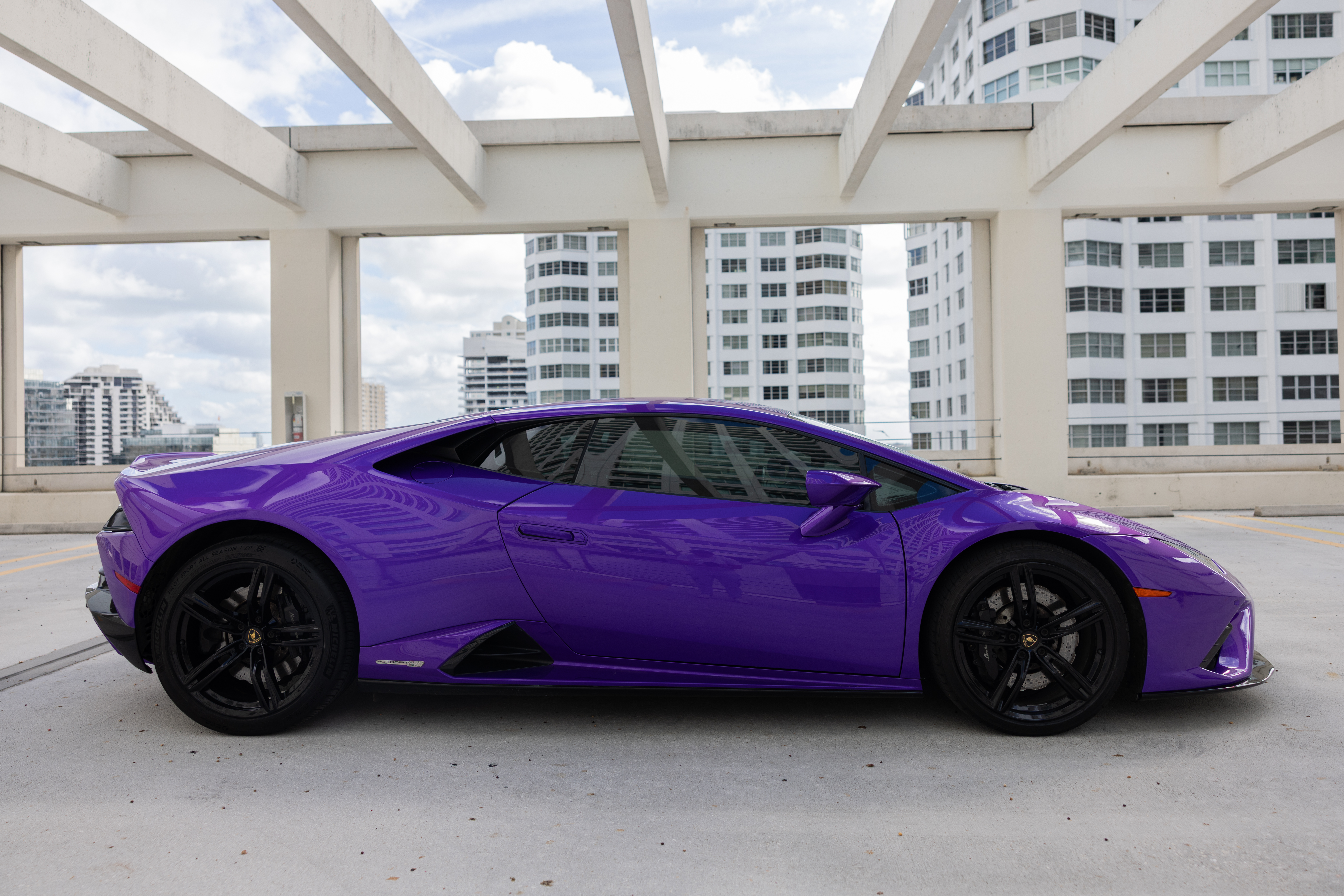 Lamborghini Huracán EVO, view 4