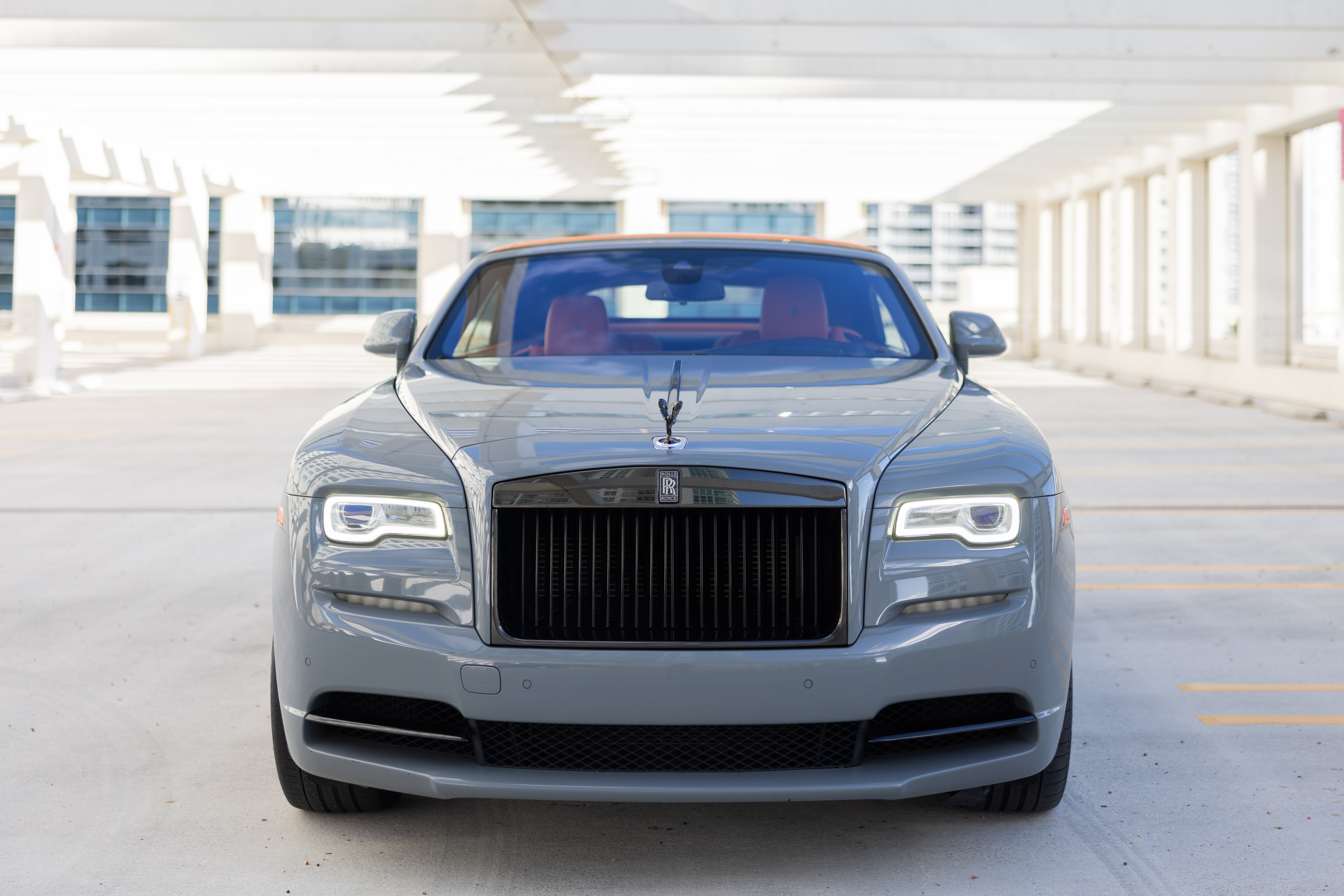 Rolls-Royce Dawn, view 9
