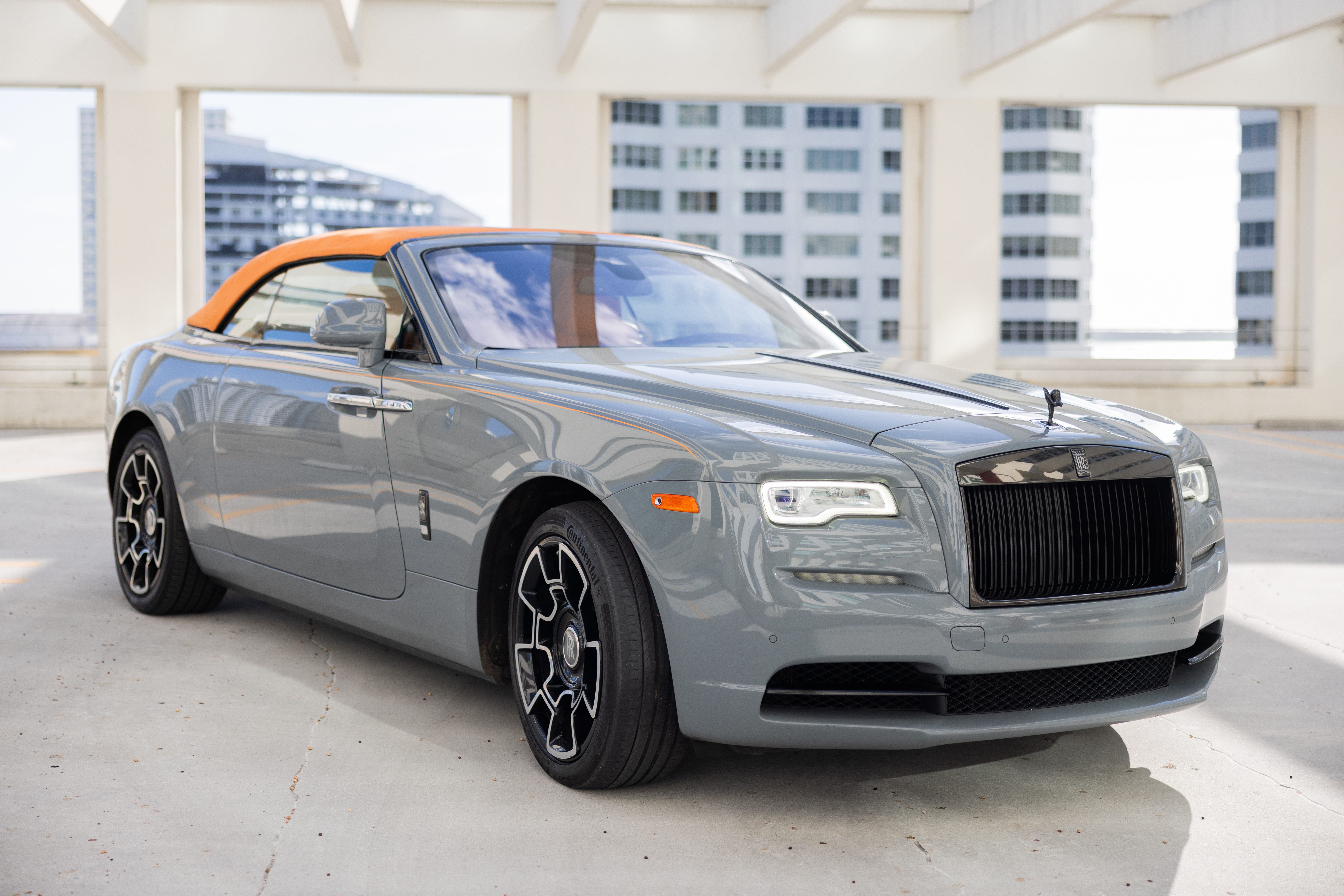 Rolls-Royce Dawn, view 10
