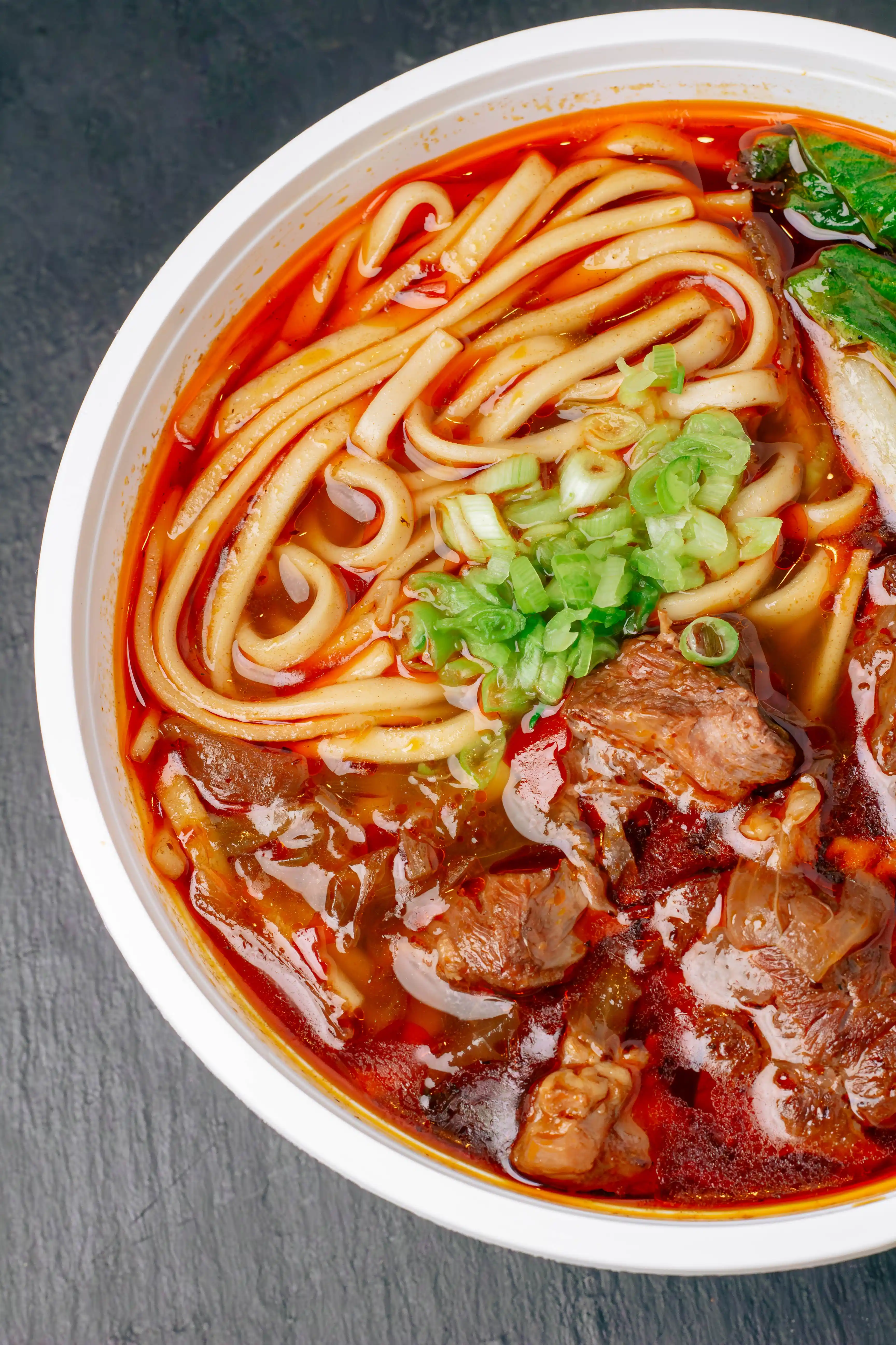 best_taiwanese_beef_noodle_soup_closeup.webp