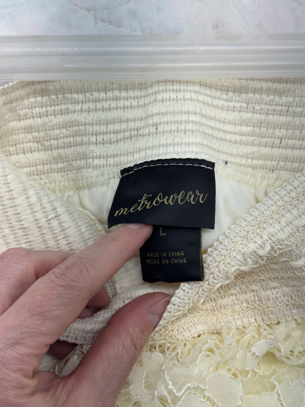 Thumbnail: New Metrowear Cream Lace Skirt - Women's Large, Full Style