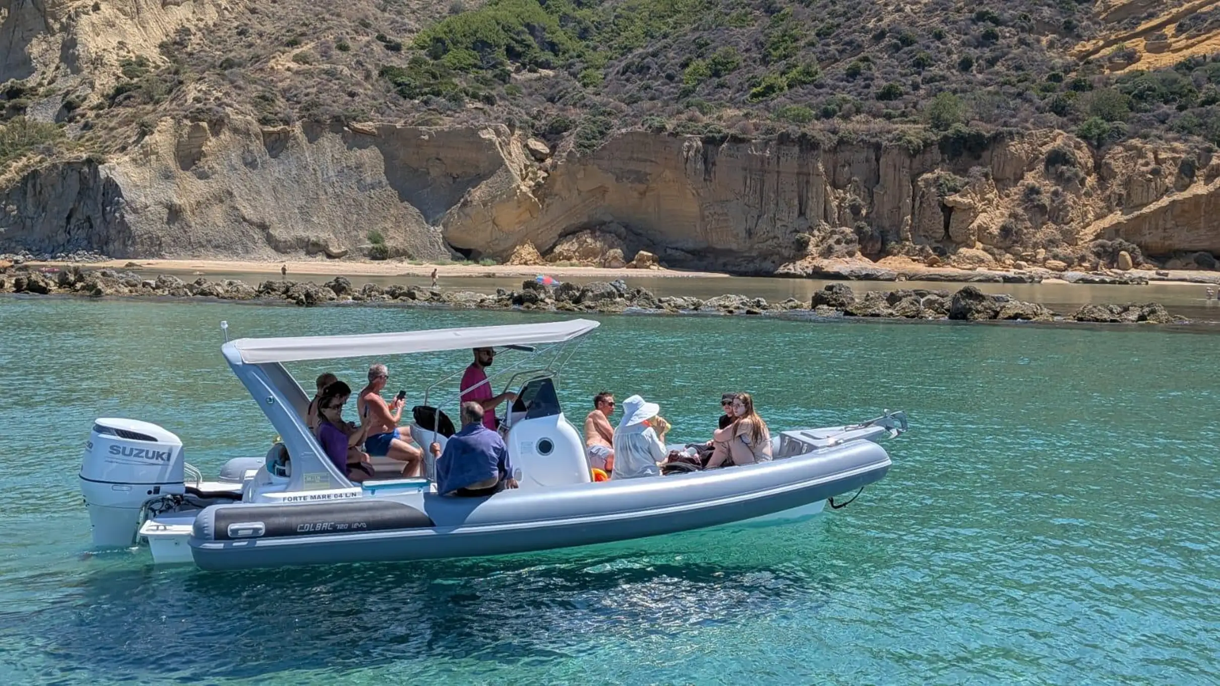Tour in barca alla Scala dei Turchi e alla Riserva Naturale Torre Salsa ad Agrigento