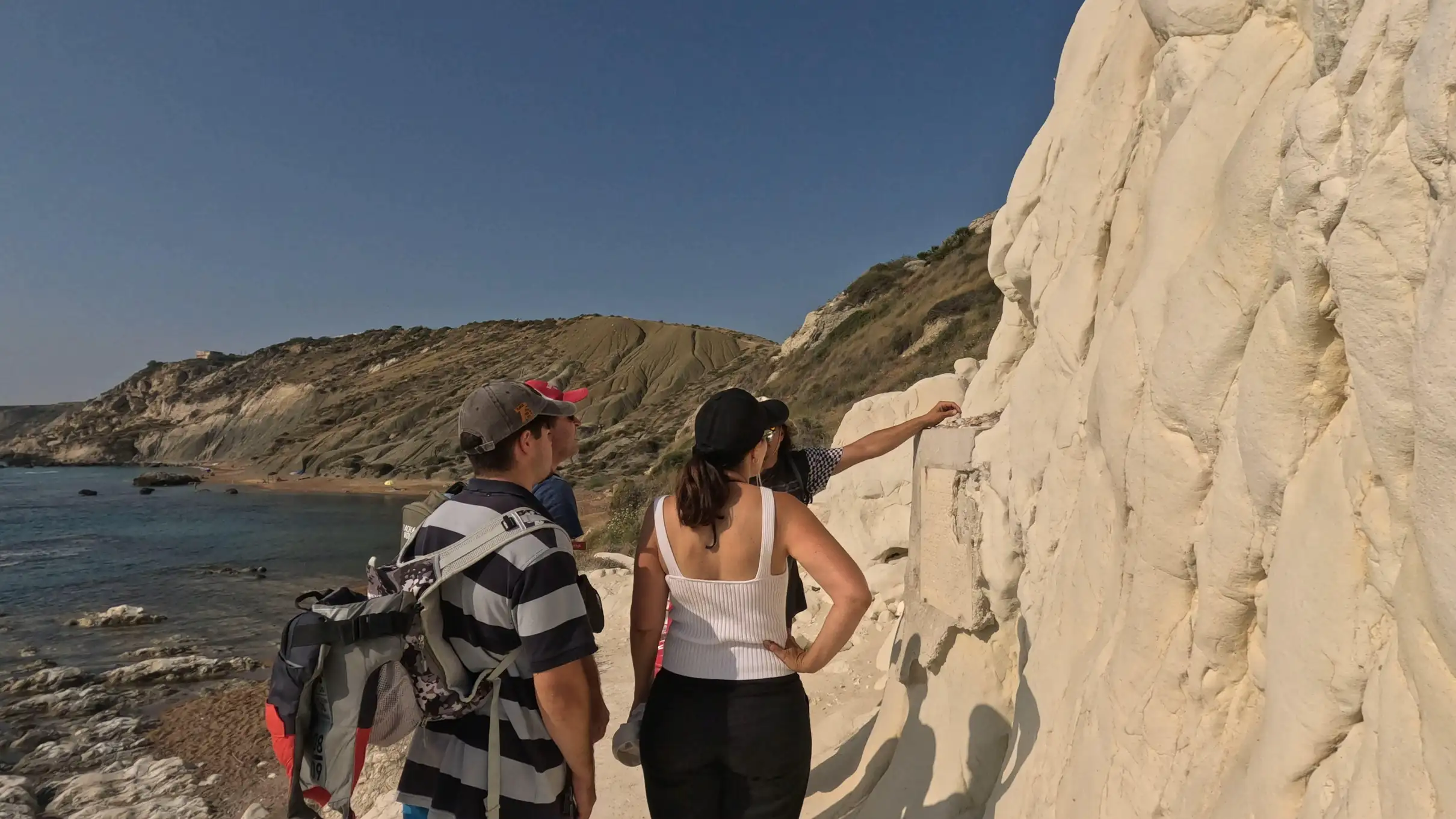 Tour in ebike alla Riserva Naturale Punta Bianca