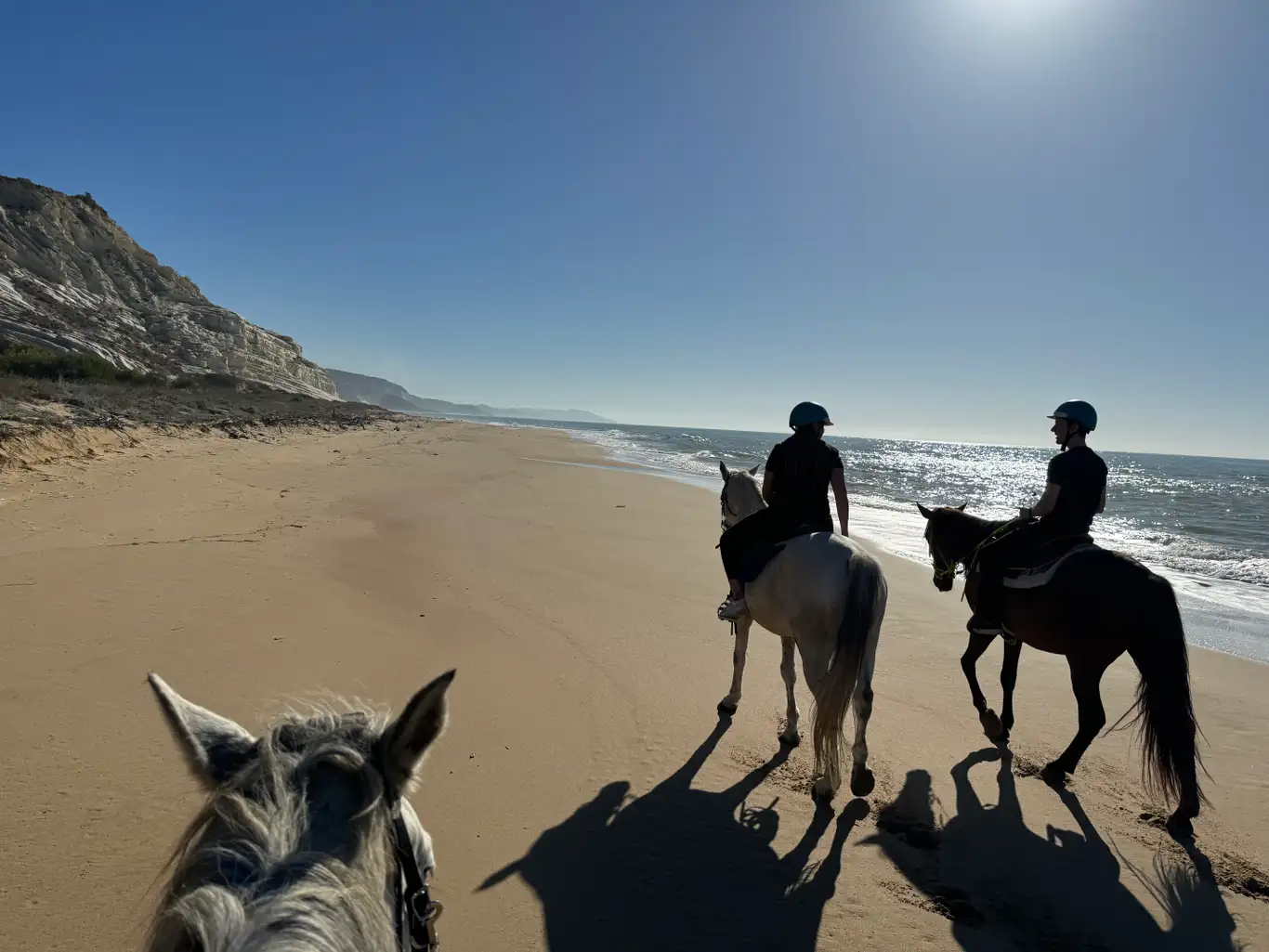 Passeggiata a cavallo ad Agrigento nella Riserva Naturale Torre Salsa con aperitivo