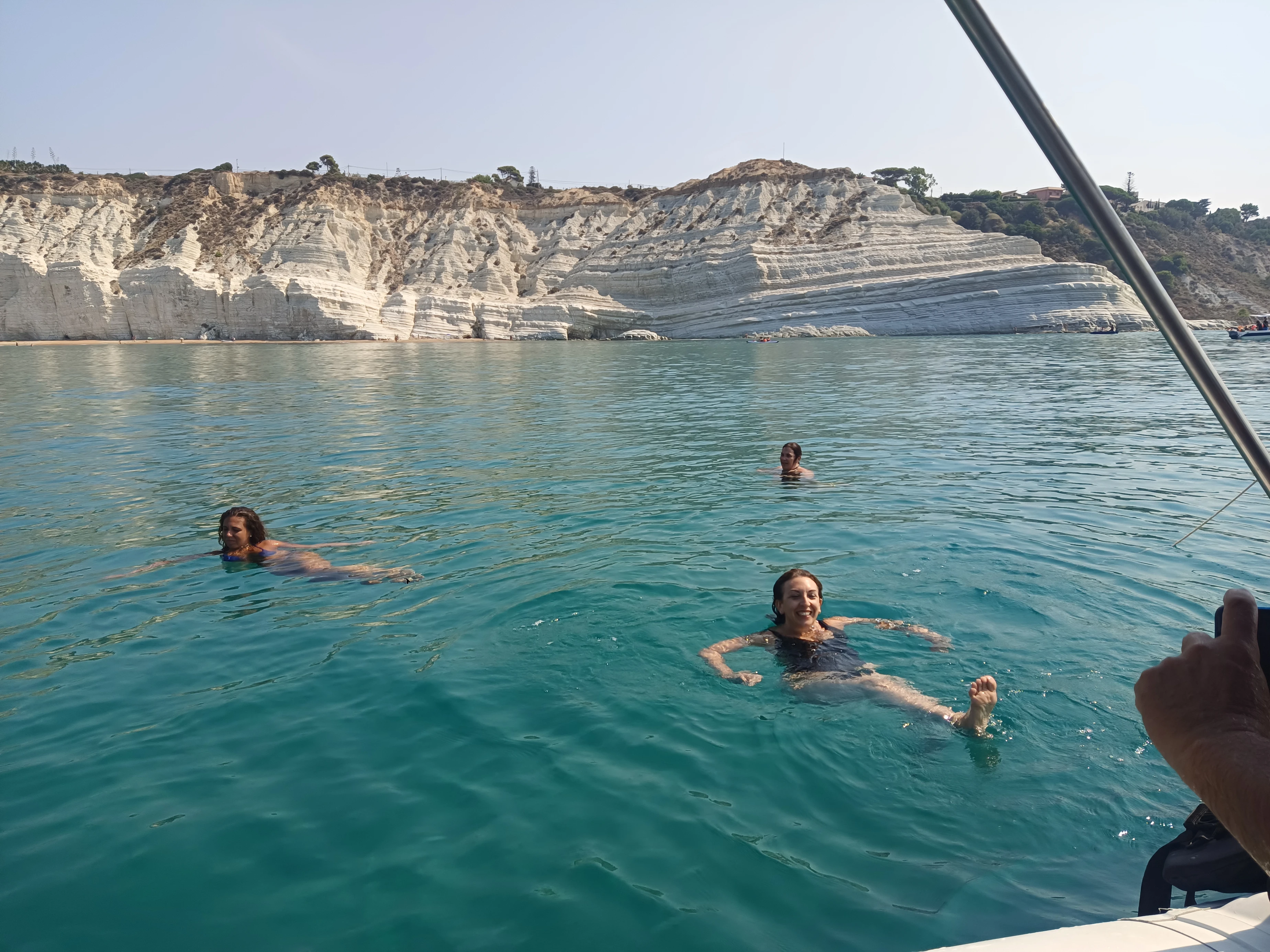 Tour in barca alla Scala dei Turchi e alla Riserva Naturale Torre Salsa ad Agrigento