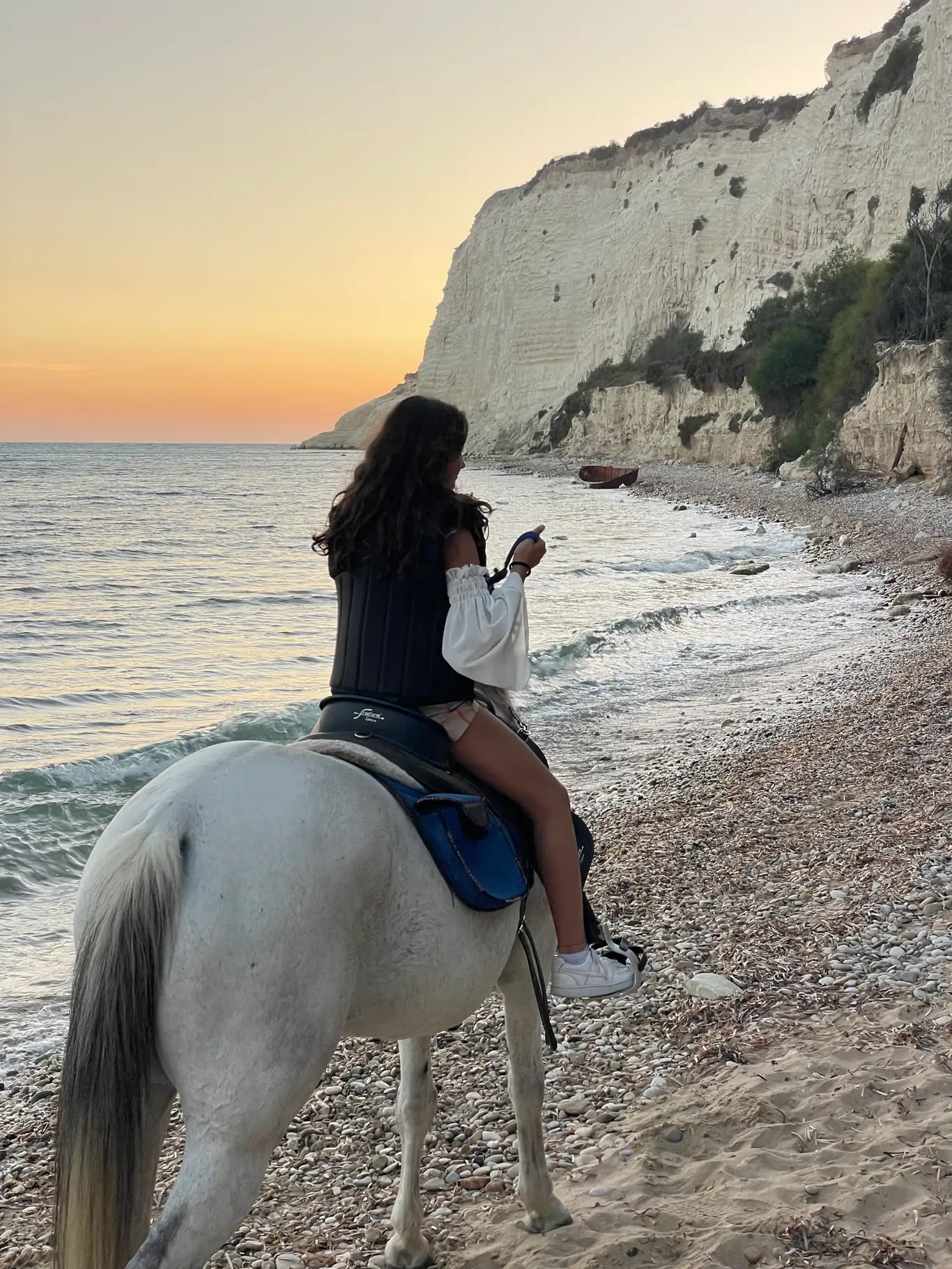 Passeggiata a cavallo di 5 ore ad tra Agrigento tra la Riserva Torre Salsa, Eraclea Minoa e Capo Bianco con pranzo o aperitivo