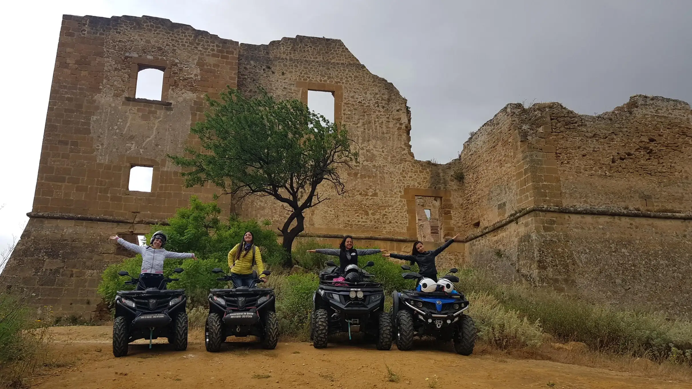 Tour in quad al castello Poggiodiana e dintorni da Agrigento