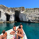 Tour privato di 8 ore con aperitivo alla Riserva Marina del Plemmirio e alle grotte di Siracusa