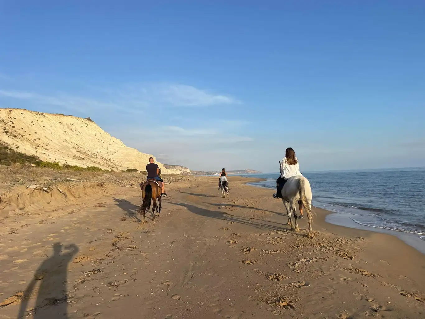 Passeggiata a cavallo ad Agrigento nella Riserva Naturale Torre Salsa con aperitivo