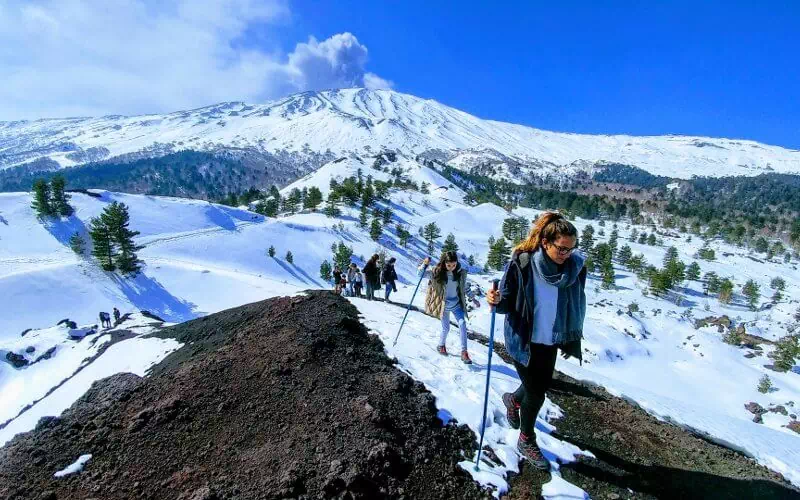 Tour sull'Etna e Gole dell'Alcantara con River Trekking da Taormina