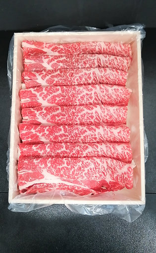 八雲牛　肩ロースすき焼き　精肉折　（500ｇ）