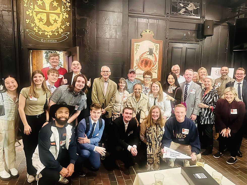 Illinois State Society Members at the Illinois Universities Alumni Tailgate Reception