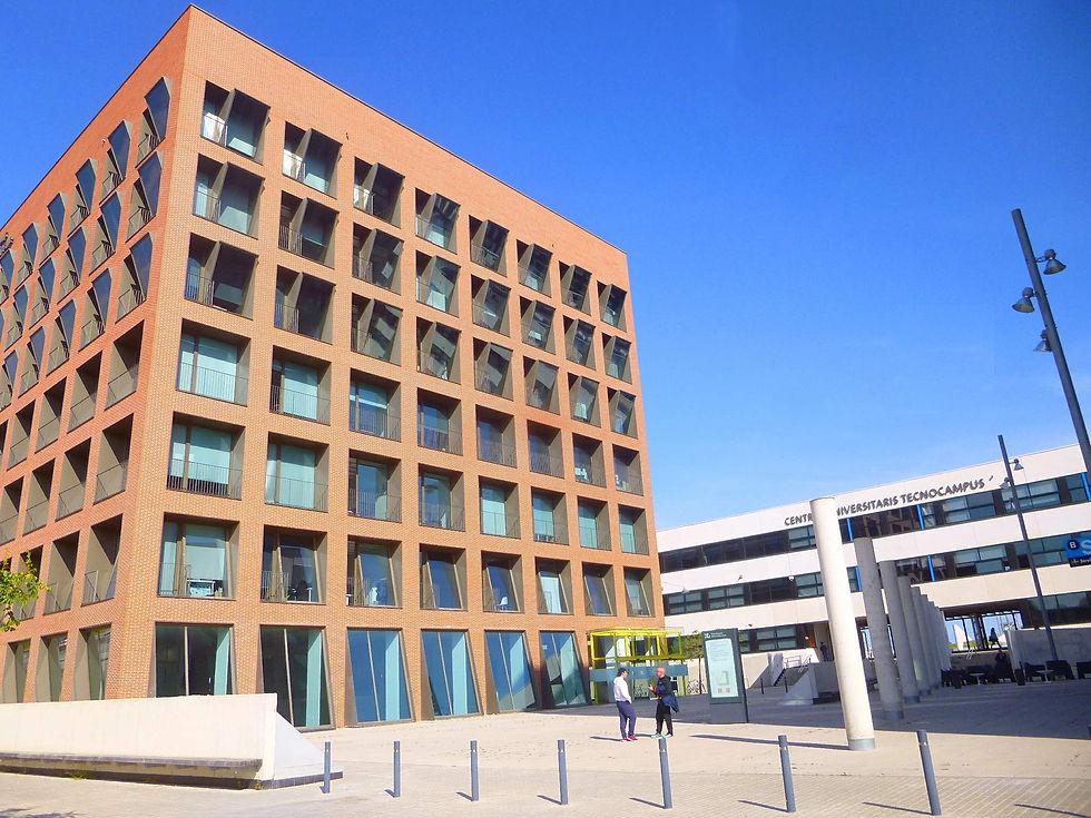 Mataró_-_TecnoCampus_Mataró-Maresme,_Torres_TCM2-TCM3_(10).jpg