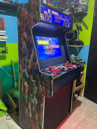 19” MARVEL VS CAPCOM 2 Full Size Arcade Machine with new 2022