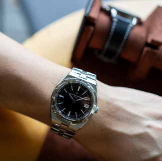 Vacheron Constantin Overseas 4500V