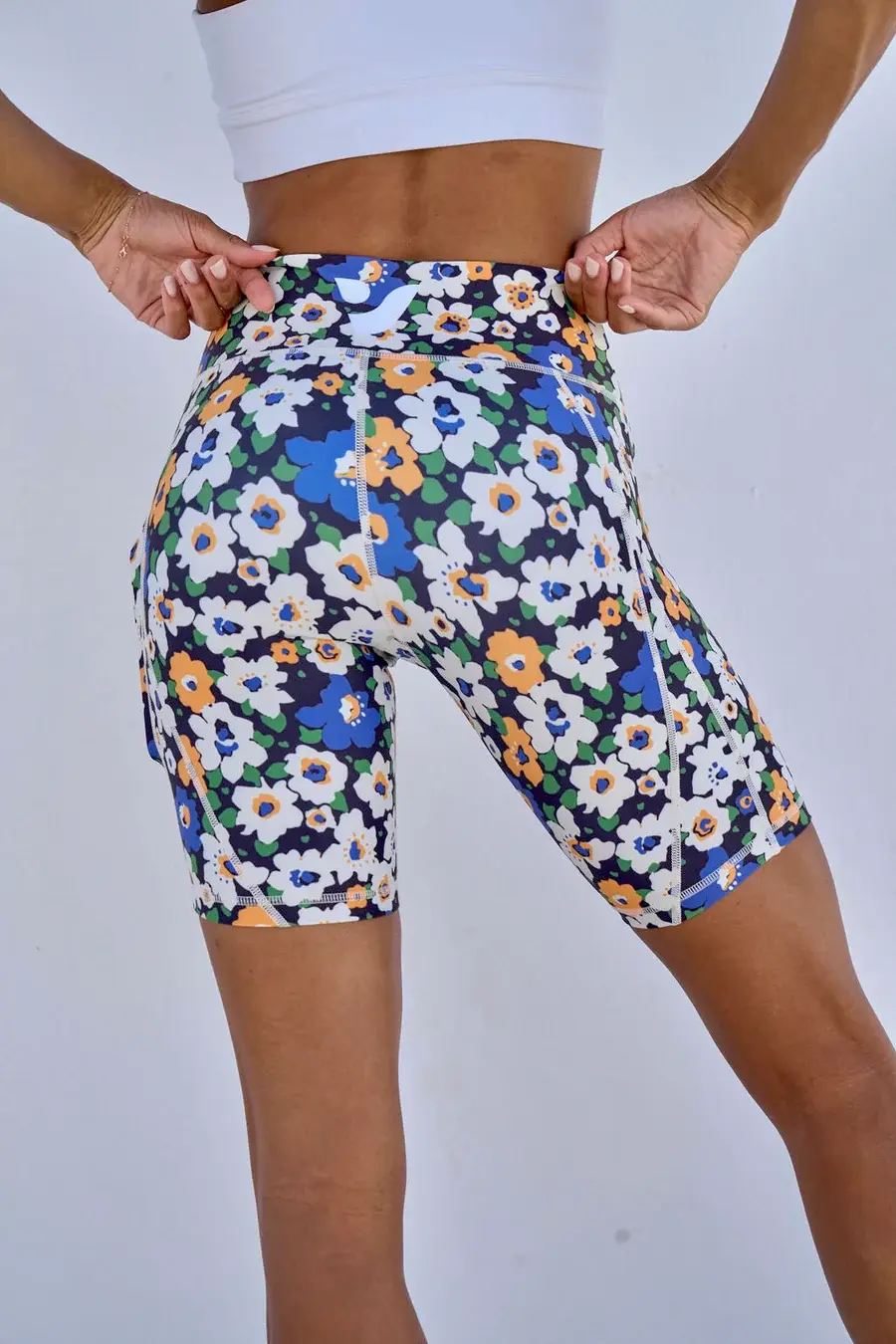 SPRING FLOWERS - Biker 8"