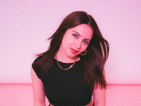 Fresh producing talent, radio tastemaker Niamh drops debut single ‘The Golden Ratio’