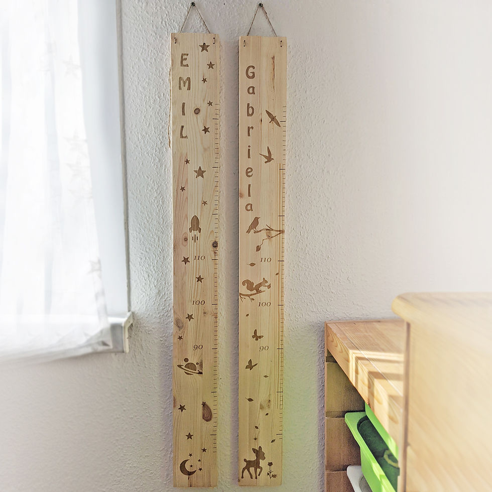 Miniaturbild: personalisierte Messlatte aus Holz für Kinder mit WALD Motiv
