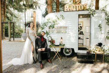 Tipsy-Pix-Mobile-Photo-Booth-Wedding