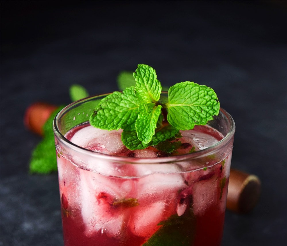 For the Whiskey Lovers Blackberry Whiskey Smash Recipe