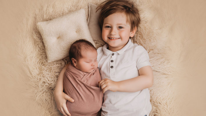 newborn, newbornfotoshoot, newbornsessie, newbornfoto, babyfotografie, babyfotoshoots, babyfoto, babyfotograaf, babyfotografie, portretfotograaf, fotograaf baby, pasgeboren baby, zwangerschapsfotoshoot, zwangerschapsfotograaf, fotograaf brugge, fotograaf oostkamp, hertsberge, oostkamp, brugge, fotograaf west-vlaanderen, fotograaf oost-vlaanderen, newbornsessie, babydays, babyboom, dreambaby, newbornfotograaf, newbornfotografie, kinderfotograaf, kinderfotografie, alison becu, alisonbq, alisonbqphotography, www.newbornfotoshoots.be , fotograaf België