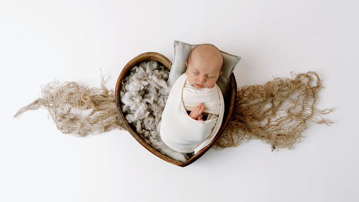 newborn, newbornfotoshoot, newbornsessie, newbornfoto, babyfotografie, babyfotoshoots, babyfoto, babyfotograaf, babyfotografie, portretfotograaf, fotograaf baby, pasgeboren baby, zwangerschapsfotoshoot, zwangerschapsfotograaf, fotograaf brugge, fotograaf oostkamp, hertsberge, oostkamp, brugge, fotograaf west-vlaanderen, fotograaf oost-vlaanderen, newbornsessie, babydays, babyboom, dreambaby, newbornfotograaf, newbornfotografie, kinderfotograaf, kinderfotografie, alison becu, alisonbq, alisonbqphotography, www.newbornfotoshoots.be , fotograaf België