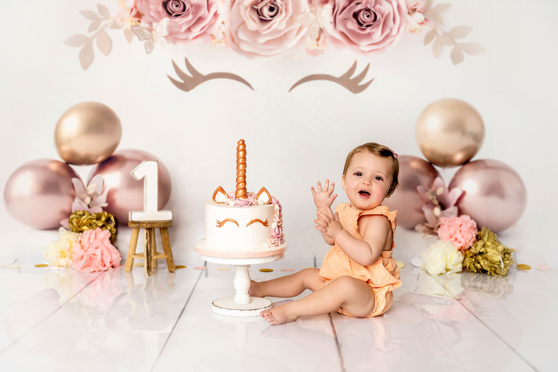 cakesmash, smashcake, cake smash fotoshoot, smash cake fotoshoot, milestone fotoshoot, eerste verjaardag fotoshoot, 1e verjaardag, fotoshoot taart, fotograaf oostkamp, fotograaf brugge