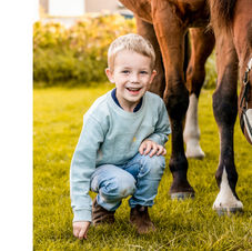 afscheid, afscheid nemen van, afscheid nemen, waardevolle herinnering, paardenafscheid, afscheid van je paard, paardenfotoshoot, paarden aandenken, aandenking, herinneringen, foto herinneringen, paardenfotoshoot, fotografie, fotoshoots, fotoalbum, fotoboek, paard cremeren, paard ophalen, paardensierraden, sierraad, fotoafdruk, paardenfotoshoot, fotograaf west-vlaanderen, fotograaf paard, fotograaf oostkamp, alison becu, alisonbq