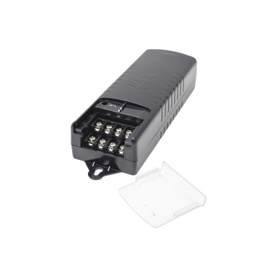 Fuente de Alimentación de 11.7-15V 5A para 4 cámaras
