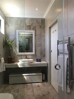 Art Lover's Cottage Bathroom
