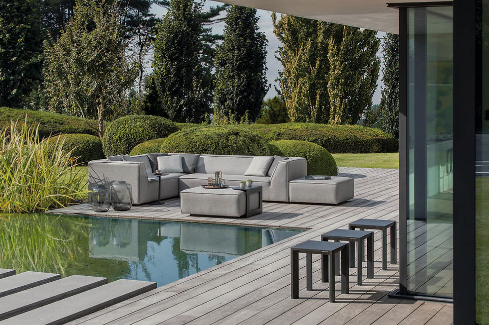 Luxury outdoor furniture and custom kitchen countertops in Sint Maarten (Saint Martin). Premium materials, bespoke design, an