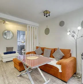 Cuisine équipée dans un appartement de location courte durée Miraloc