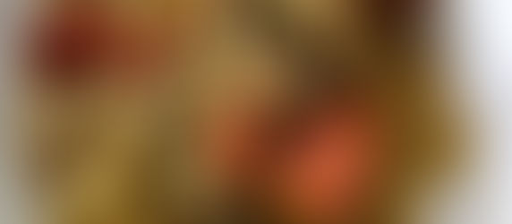 Zucchini Noodles (fideos de zucchini) con tomate cherry confitado y champign