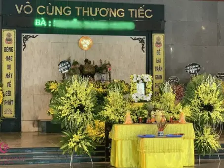 Dat vong hoa nha tang le benh vien 198 giao gap | 0983698184