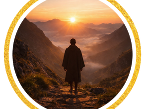 Proposito de vida: uma pessoa de costas olhando para o horizonte o sol nascendo