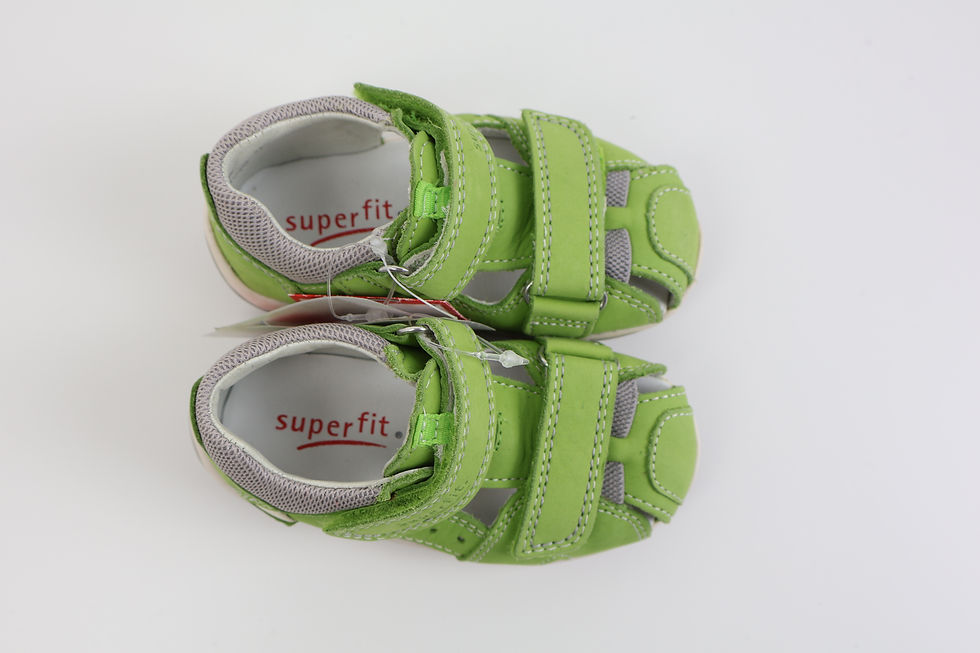 Miniaturbild: Superfit [Weite MIV]