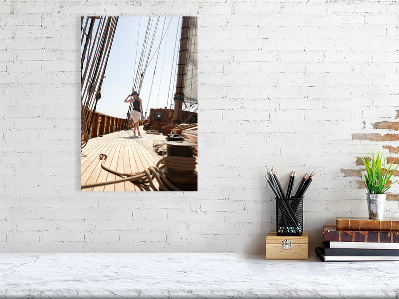 Miniatyrbild: Onboard a classic sailing yacht