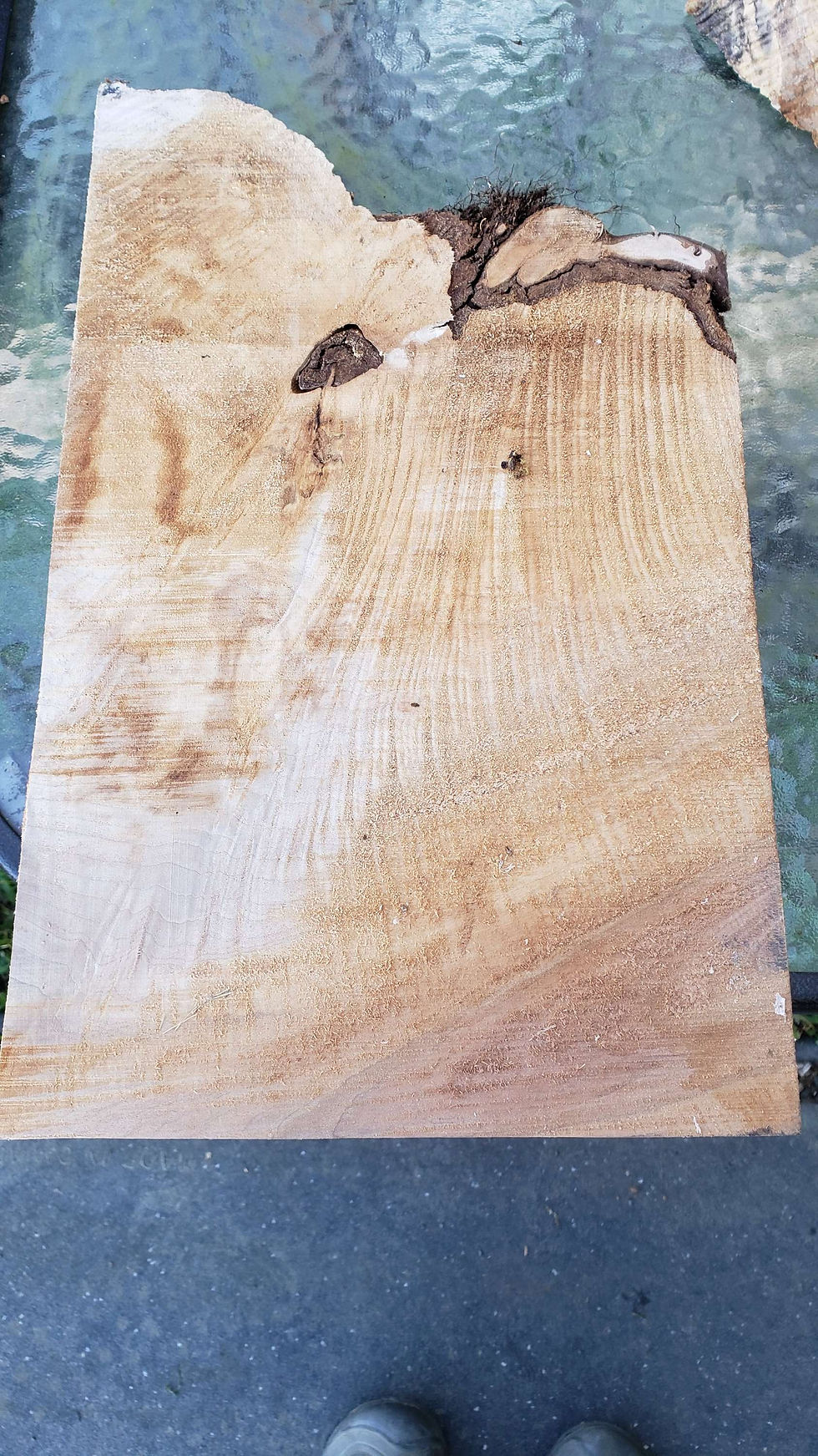 Thumbnail: Curly maple 1 piece (B385)